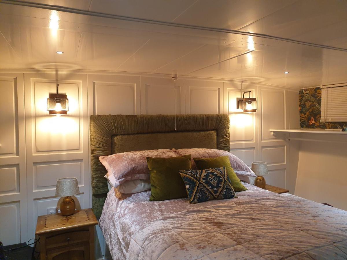 Jasmine Coral Jay Boutique Boatel Ocean Village Gibraltar Zewnętrze zdjęcie