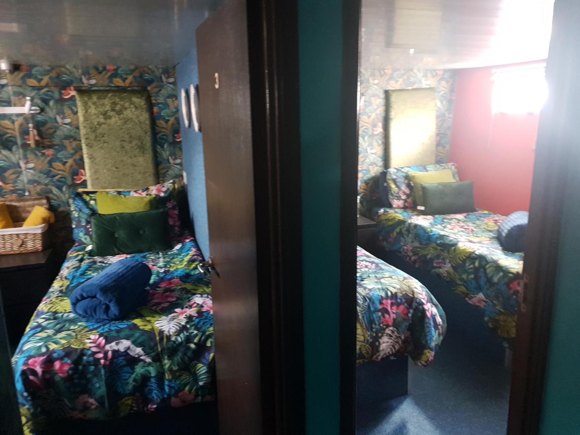 Jasmine Coral Jay Boutique Boatel Ocean Village Gibraltar Pokój zdjęcie